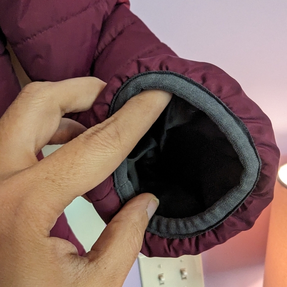 DSG Light Puffer Jacket - Picture 6 of 8